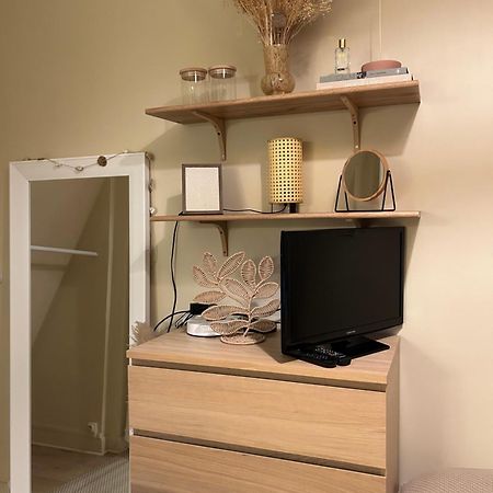 Studio Entierement Renove Avec Balcon Place De La Bastille Paris Bagian luar foto