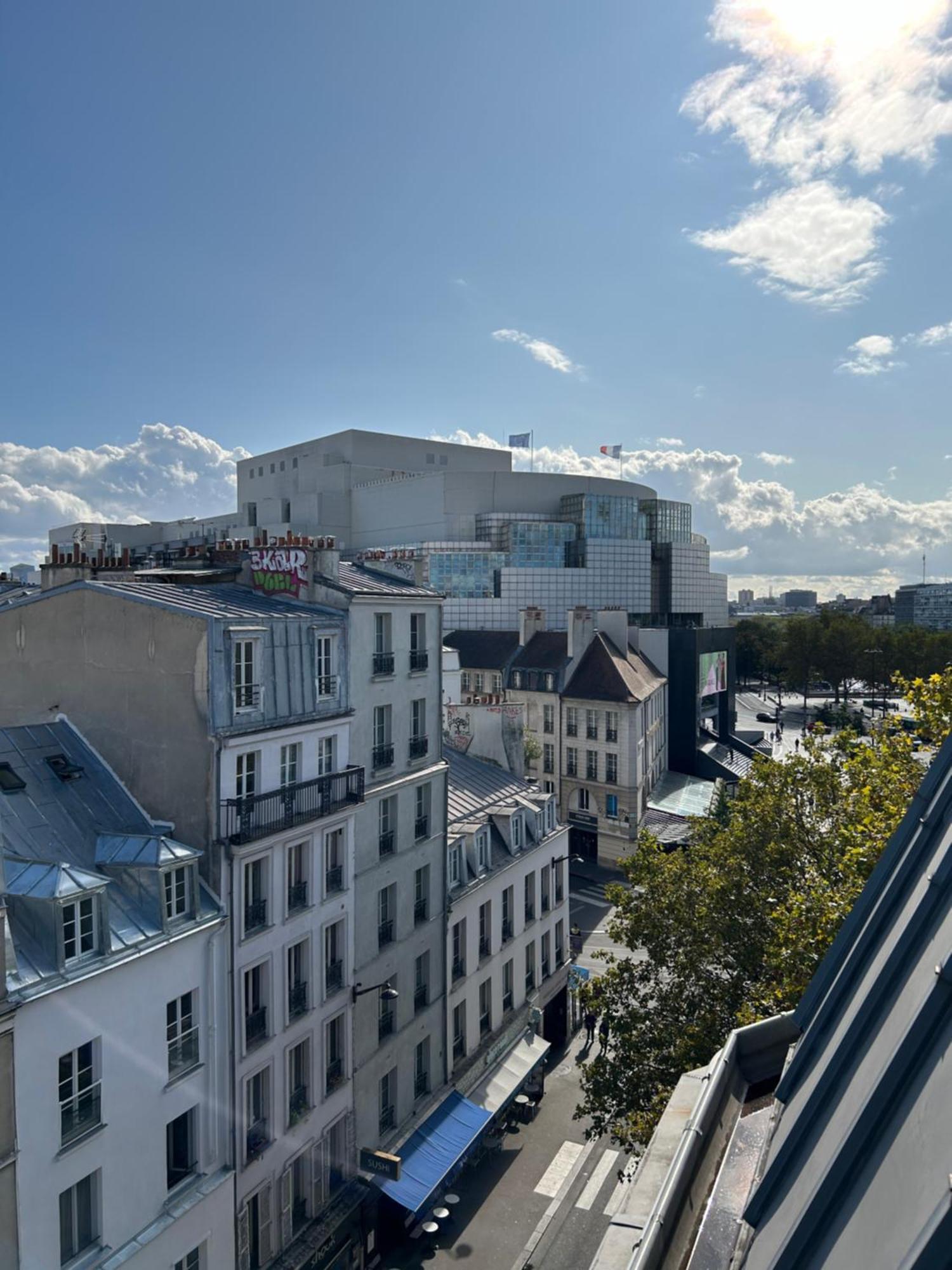 Studio Entierement Renove Avec Balcon Place De La Bastille Paris Bagian luar foto